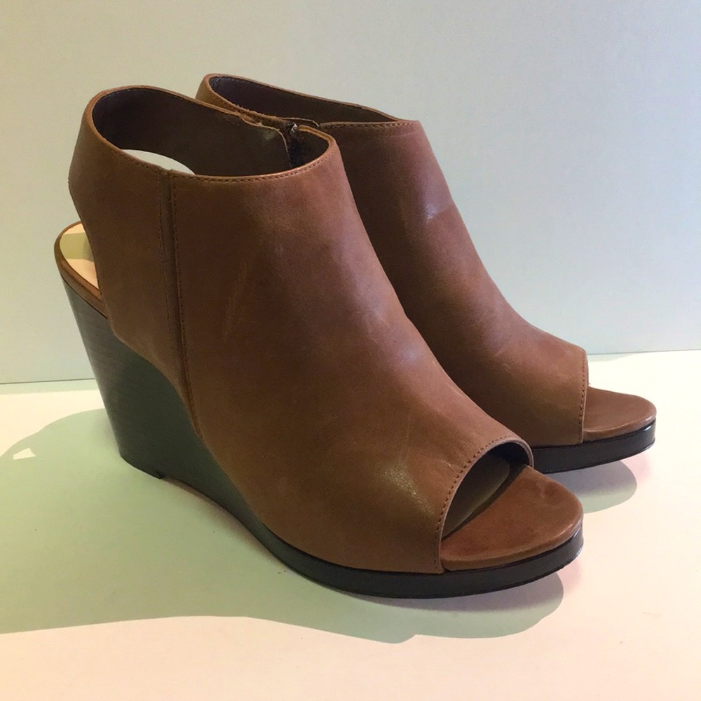 COLE HAAN wedge peep toed booties